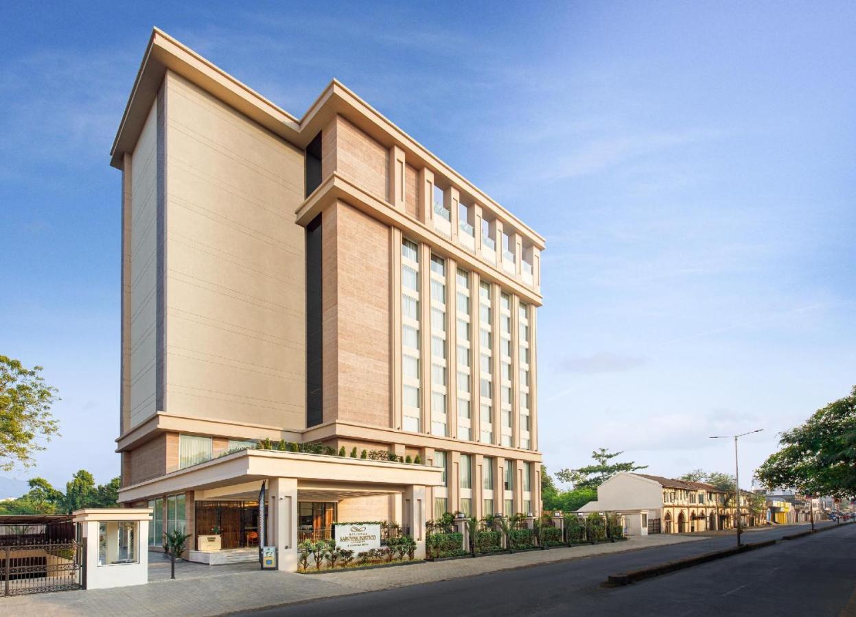 Bellevue Sarovar Premiere Джунагадх Екстер'єр фото